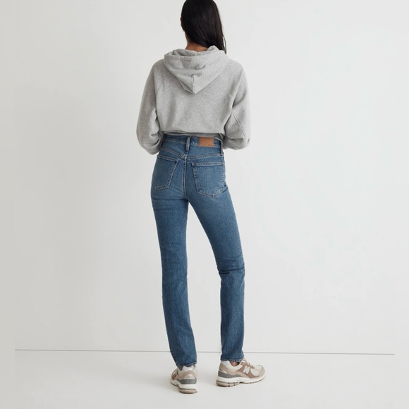 Madewell The Perfect Vintage Jean in Size 26 - Picture 2 of 8